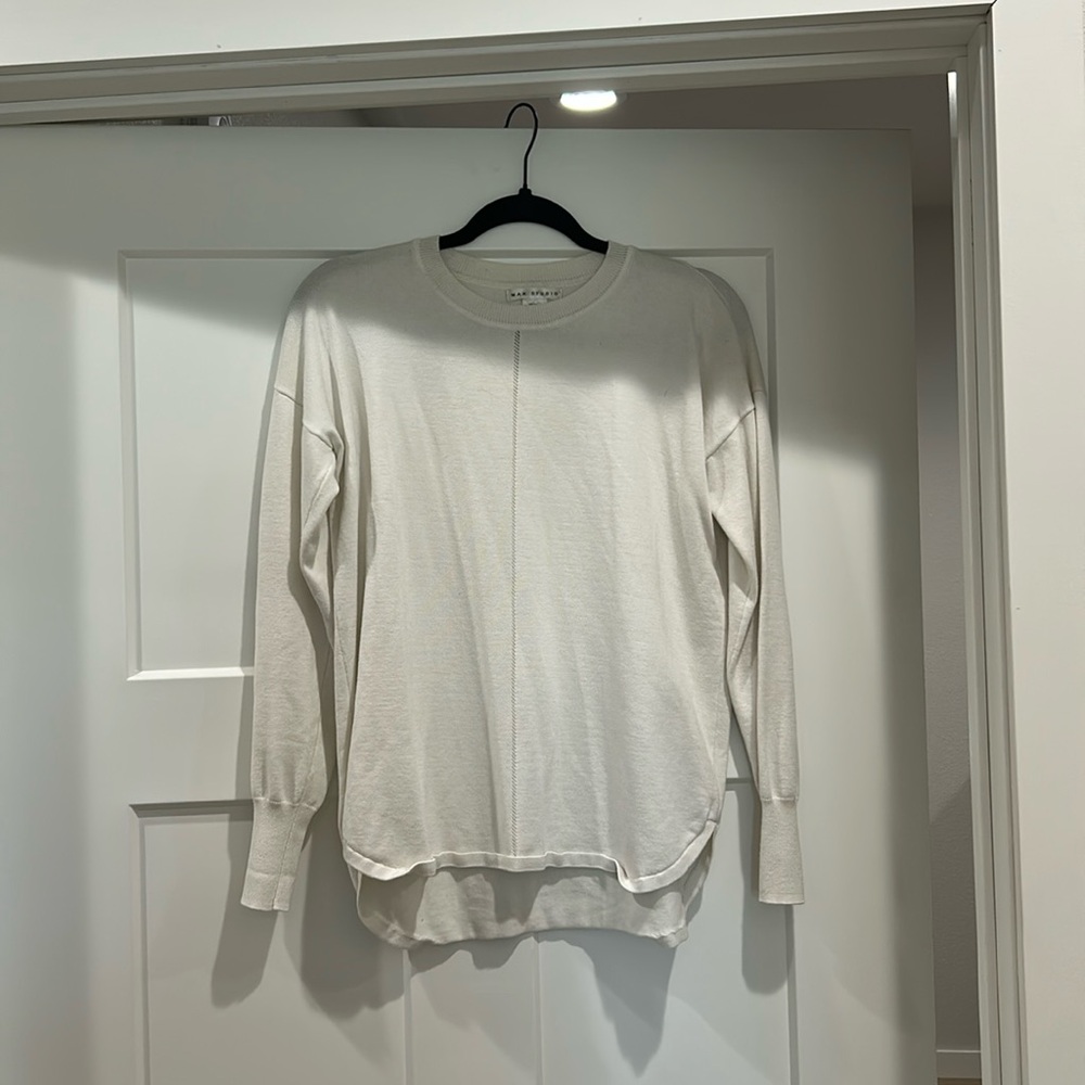 Women’s sweater